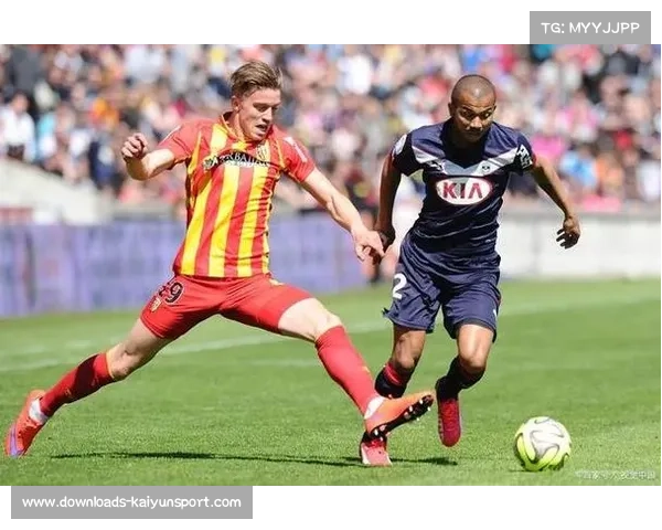 昂热vs朗斯犯规统计：主队15次犯规客队仅8次