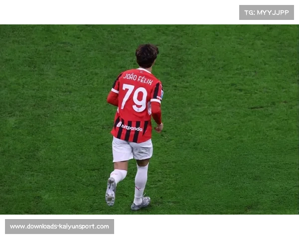 AC米兰对科莫：莱奥速度突破防线